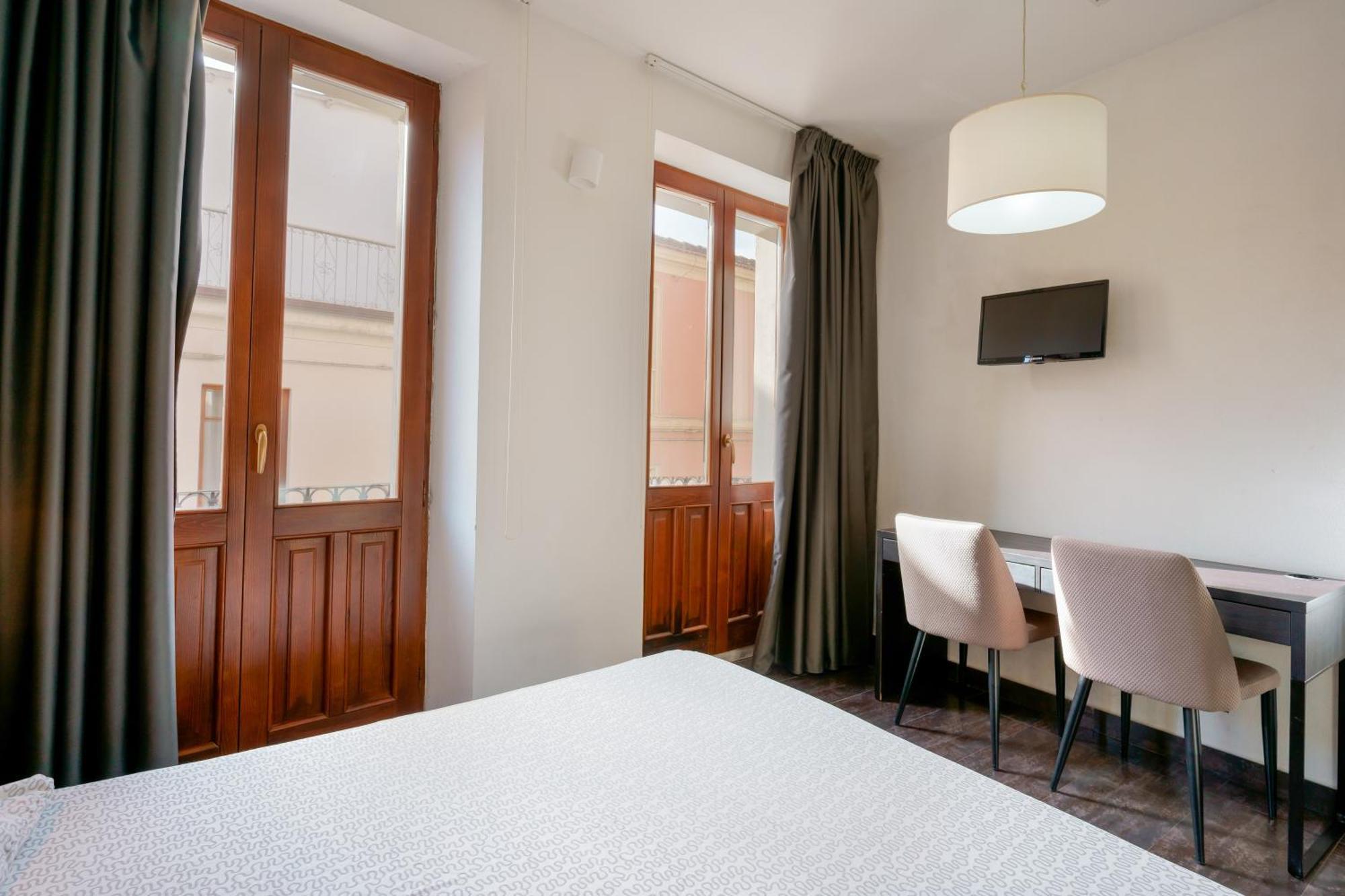Hotel Il Palazz8 à Iglesias Extérieur photo
