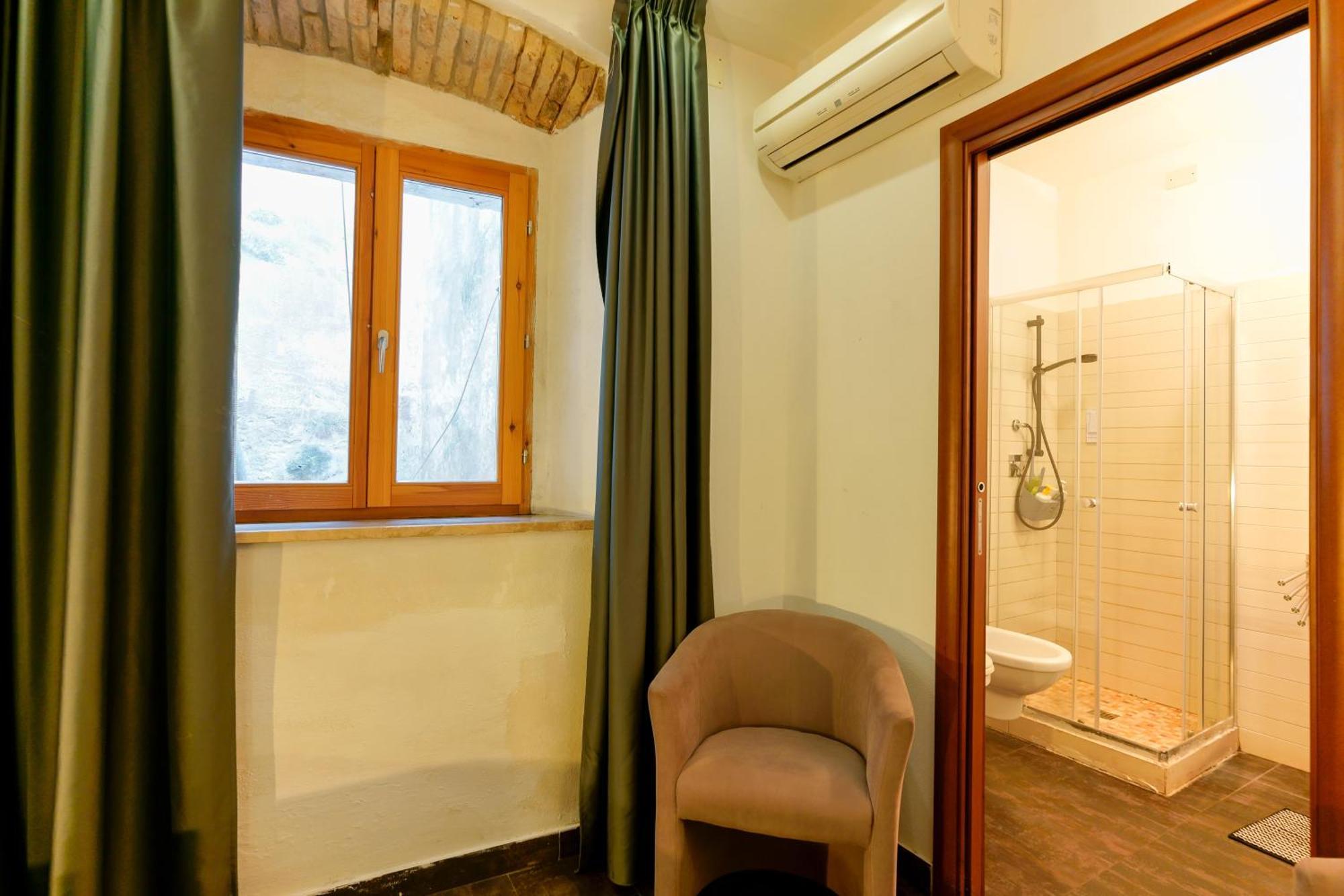Hotel Il Palazz8 à Iglesias Extérieur photo