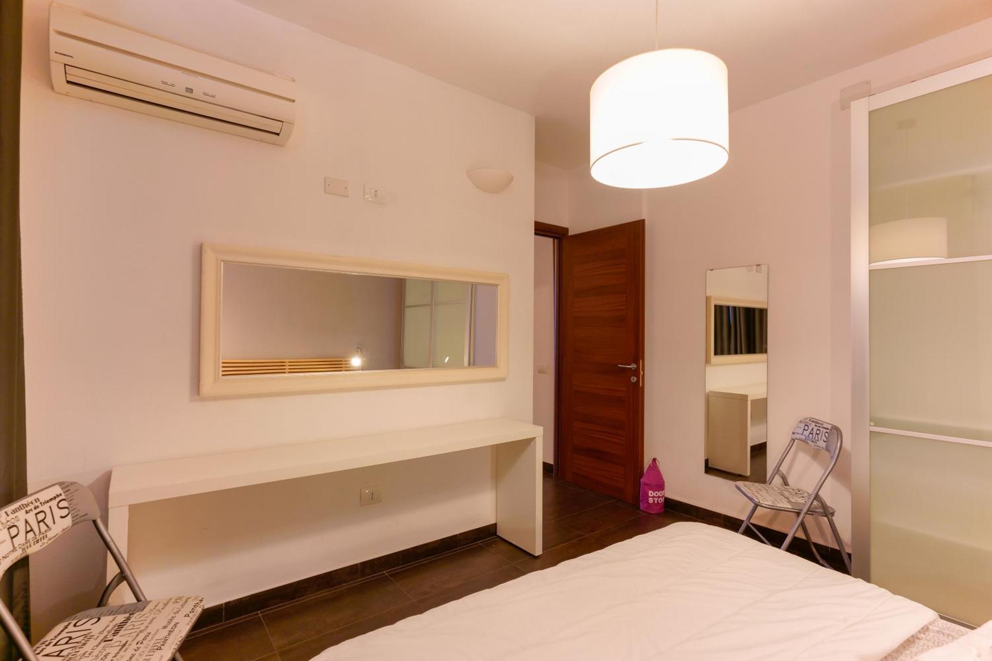 Hotel Il Palazz8 à Iglesias Chambre photo